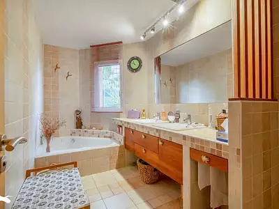 Maison, 184 m²