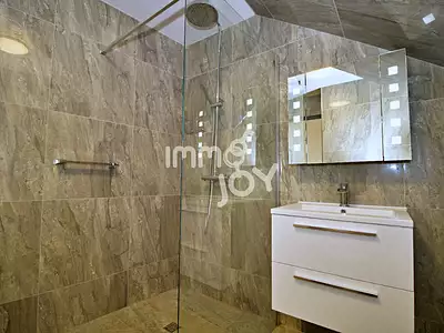 Maison, 229,37 m²