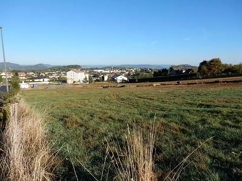 Terrain, 634 m²