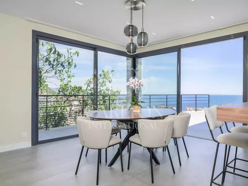 Maison, 195 m²