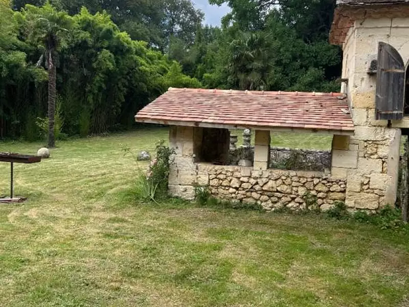 Maison, 650 m²