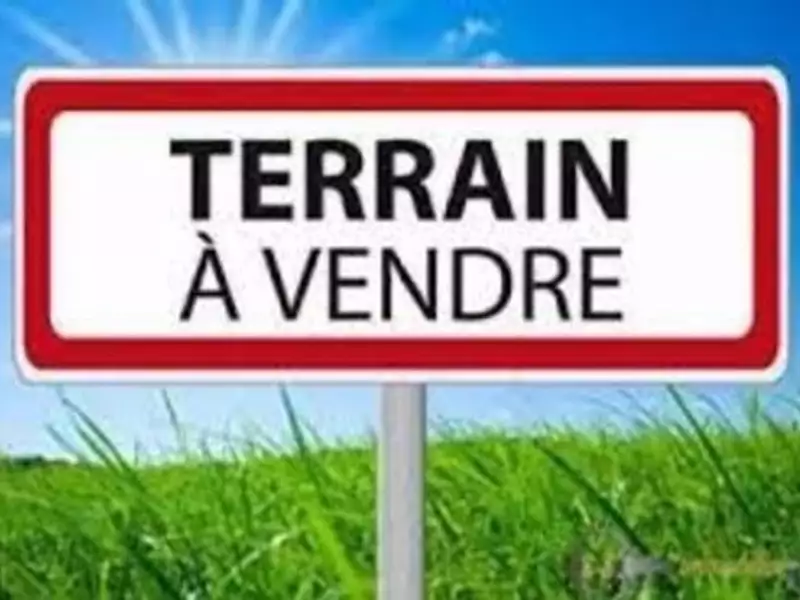 Terrain, 775 m²
