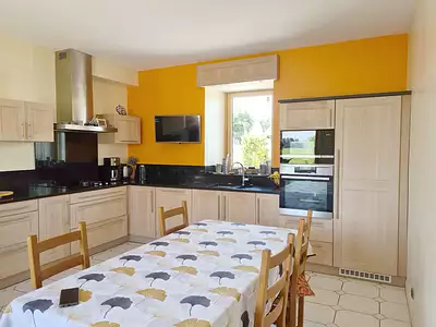 Maison, 303 m²