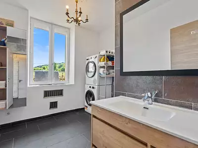 Maison, 260 m²
