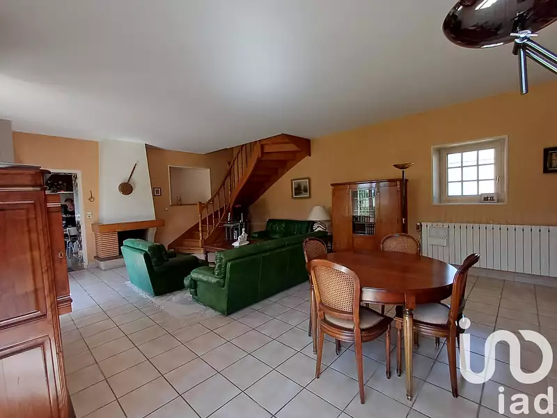 Maison, 209 m²