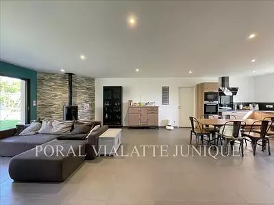 Maison, 123 m²