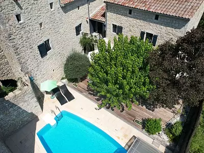 Maison, 257 m²