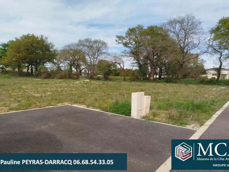 Terrain à bâtir, 628 m²