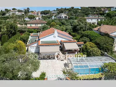 Maison, 165 m²