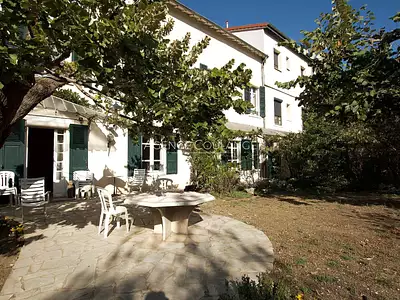 Maison, 244 m²