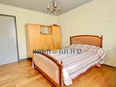 Maison, 166 m²