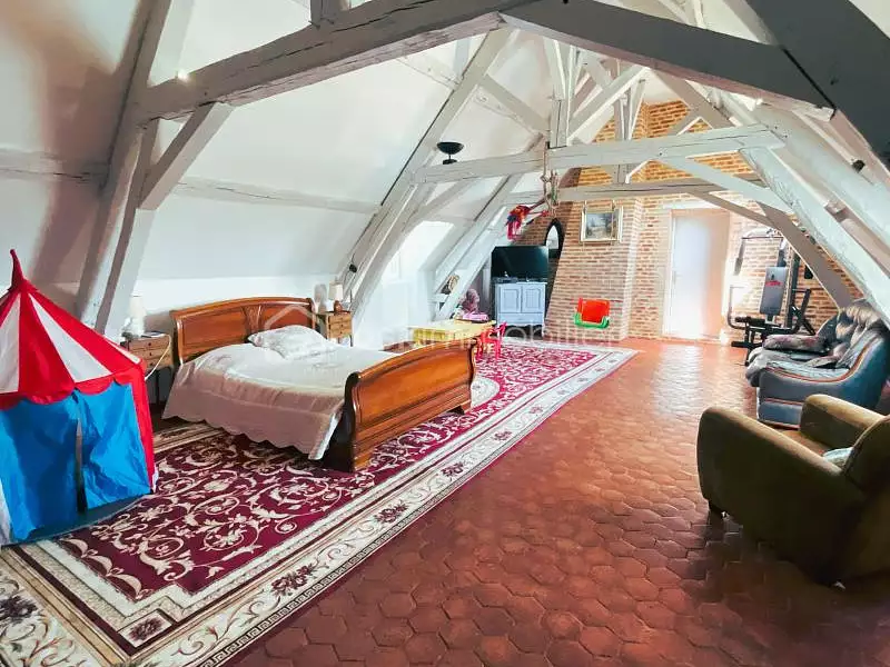 Maison, 380 m²