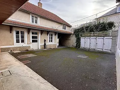 Maison, 180 m²