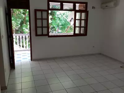 Maison, 148 m²