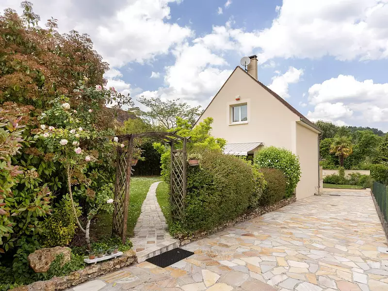 Maison, 169 m²