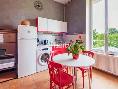 Maison, 180 m²
