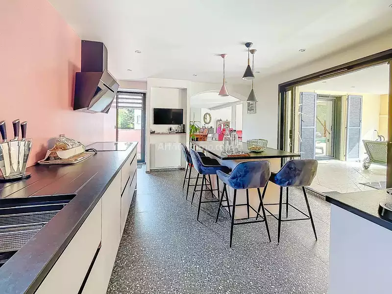 Maison, 399 m²