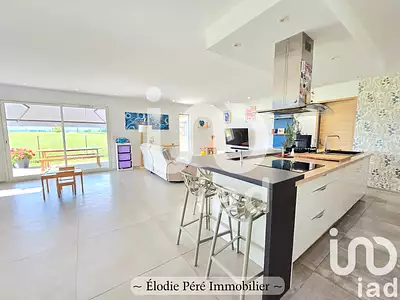 Maison, 163 m²