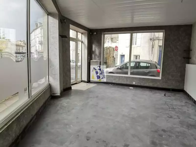 Immeuble, 181 m²