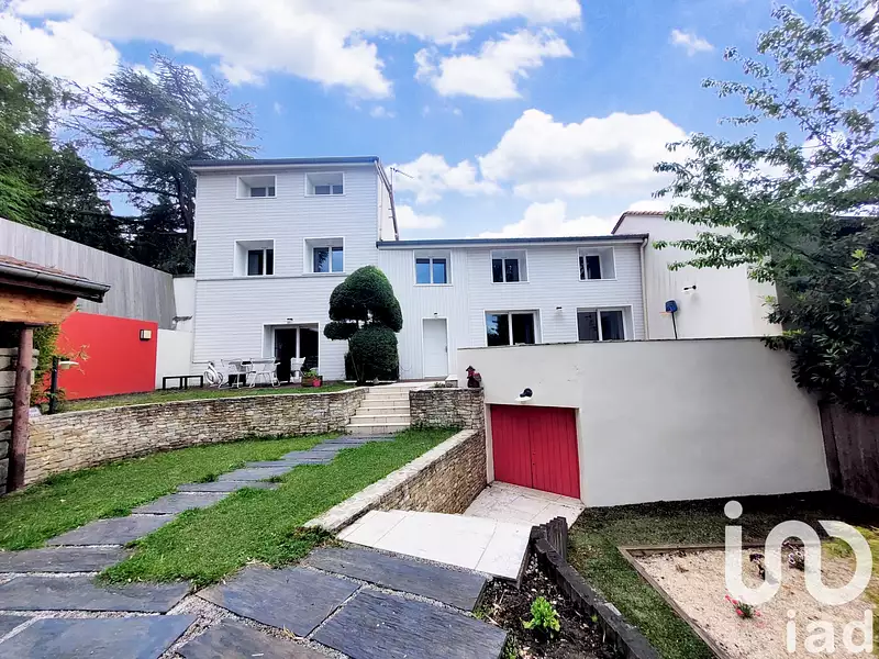 Maison, 200 m²