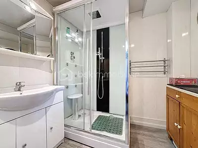 Maison, 220 m²