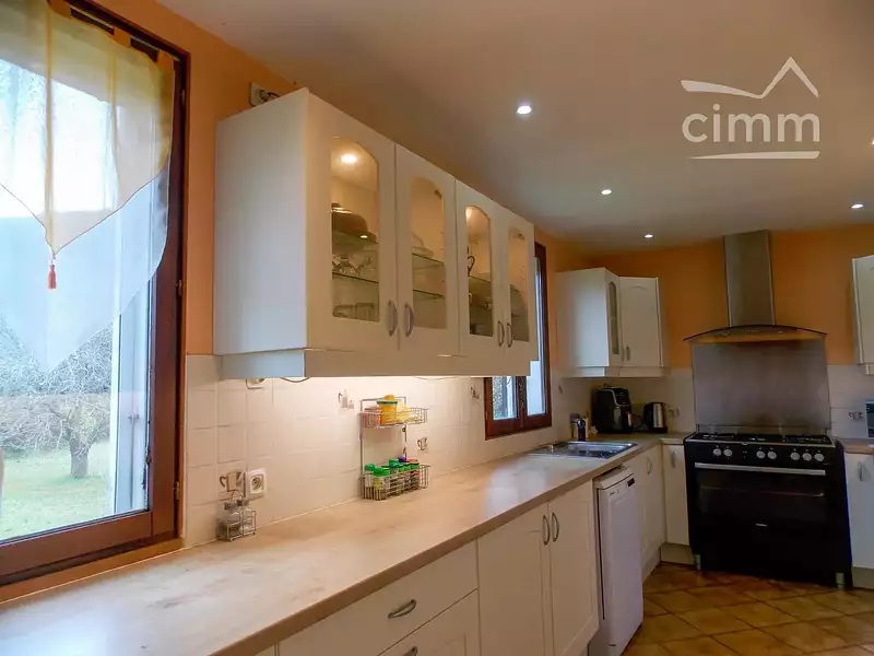 Maison, 165 m²