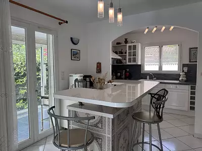 Maison, 168 m²