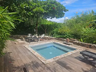 Maison, 261 m²