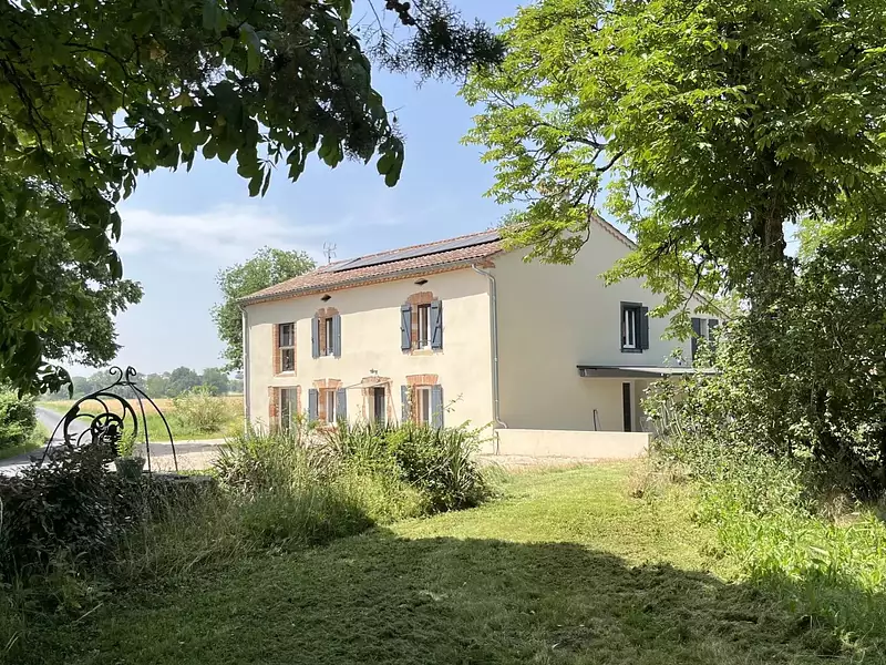 Maison, 247 m²