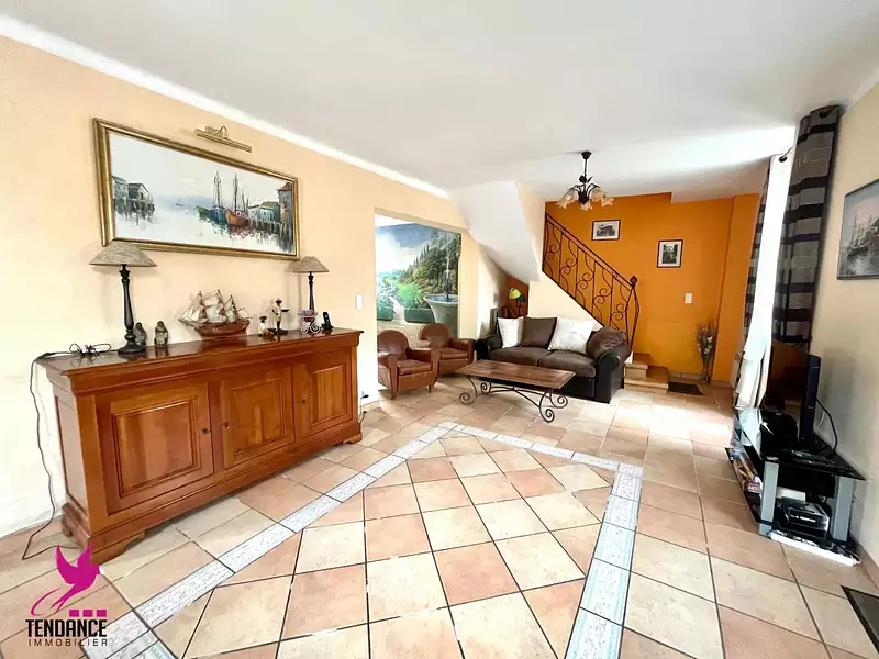 Maison, 93 m²