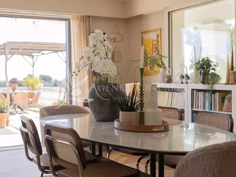 Maison, 250 m²
