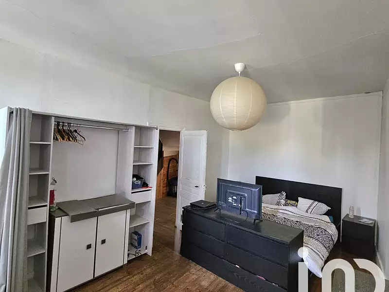 Immeuble, 210 m²