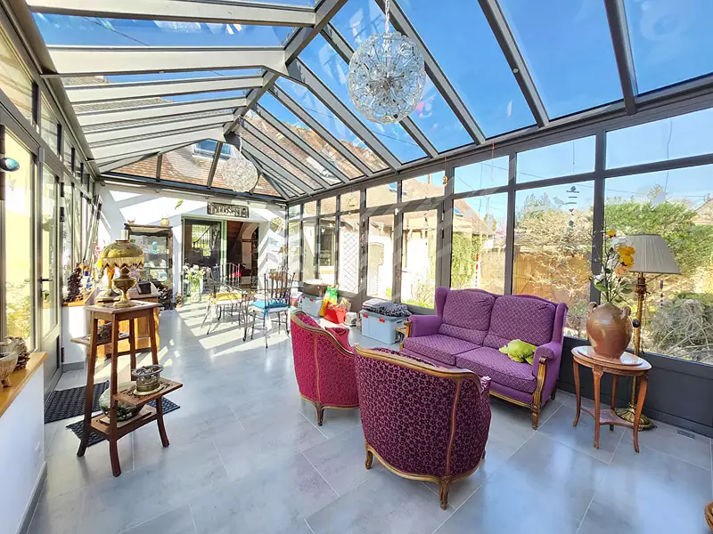 Maison, 230 m²