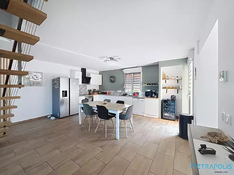 Appartement, 180 m²