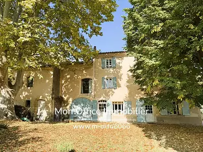 Maison, 390 m²