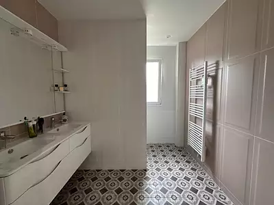 Maison, 208 m²