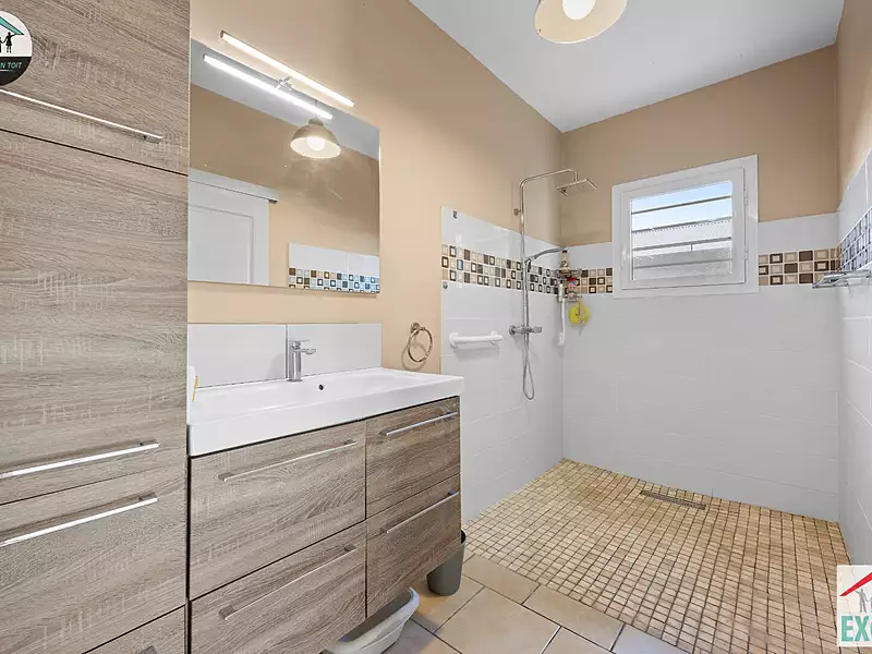Maison, 93 m²