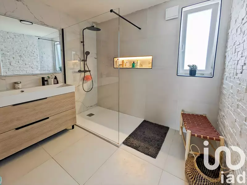 Maison, 137 m²