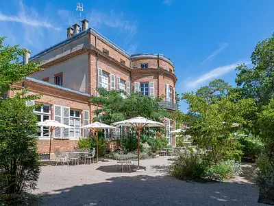 Maison, 1 625 m²