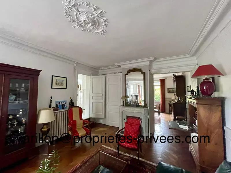 Maison, 220 m²