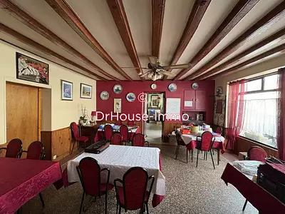 Maison, 236 m²