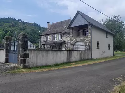 Maison, 204 m²