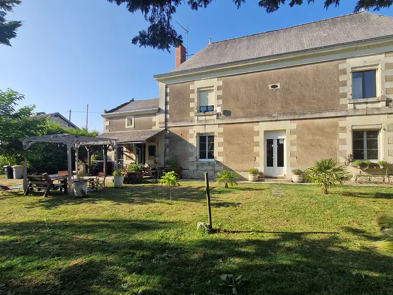 Maison, 196 m²