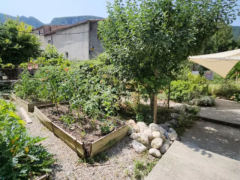 Maison, 250 m²