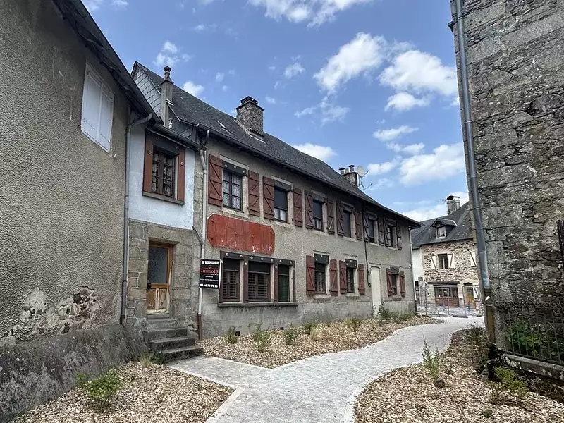 Maison, 260 m²