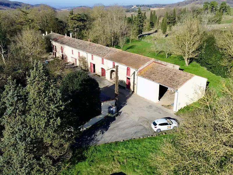 Maison, 244 m²
