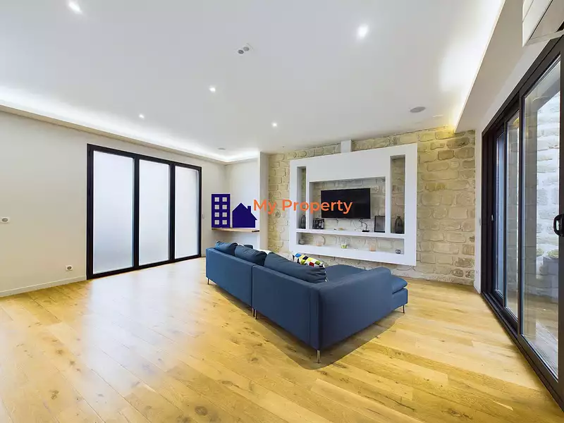 Maison, 180 m²