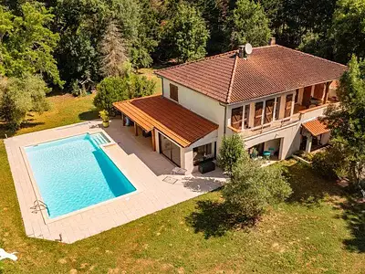 Maison, 265 m²
