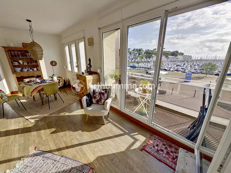 Immeuble, 190 m²