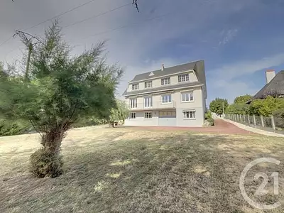 Maison, 166 m²
